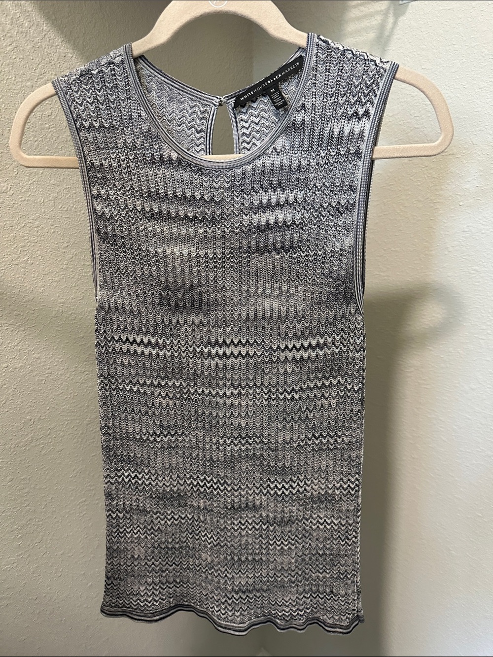 WHBM - White, black and silver Zigzag Knit Shell
